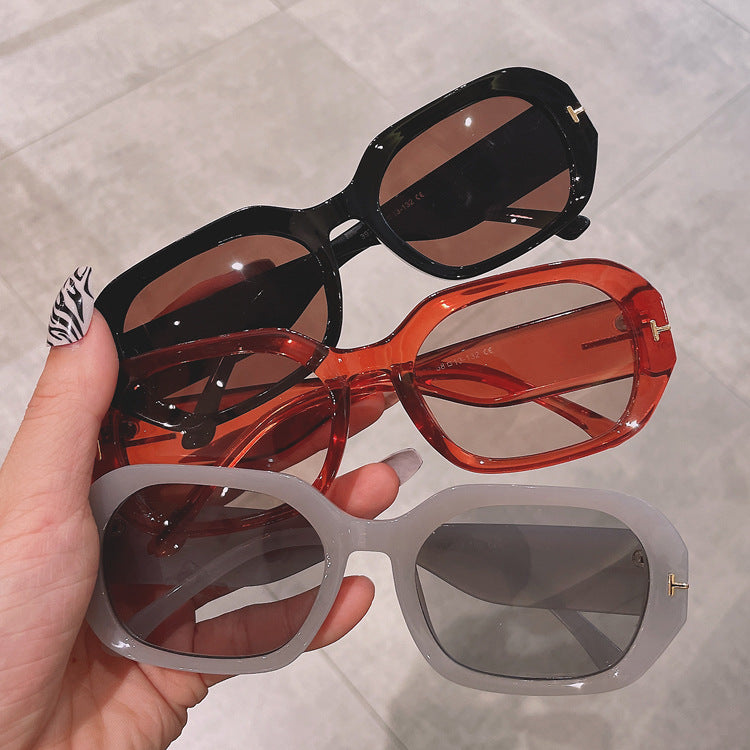 Wholesale PC Small Frame Sunglasses for Men and Women